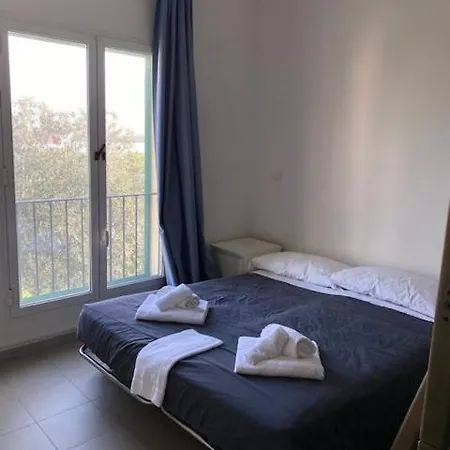 La Cueva Del Faro Inn